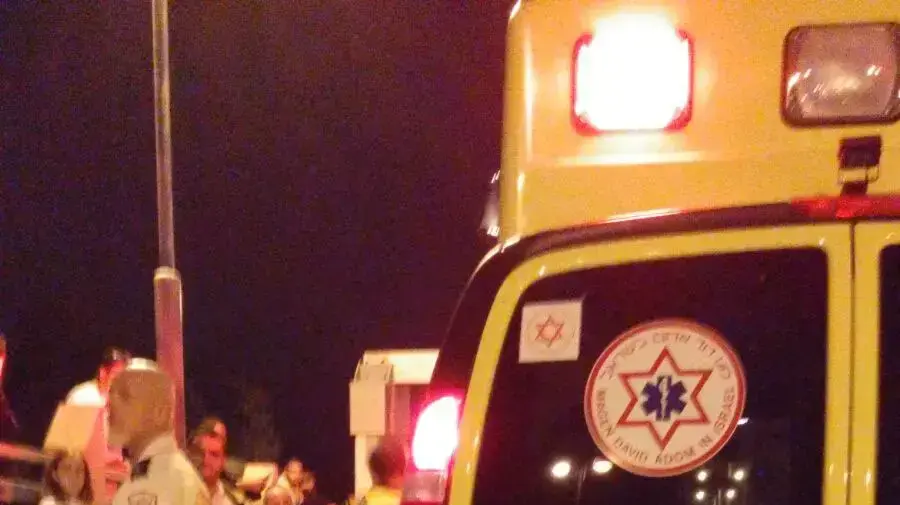 תאונת דרכים במעבר הרכבת התת קרקעי בין קריית שמואל לקריית מוצקין, 3 בנובמבר 2015