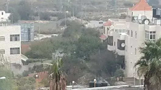 מחבלת ניסתה לדרוס חיילים בגשר חלחול שמצפון לחברון ונוטרלה, 6 בנובמבר 2015 מחבלת ניסתה לדרוס חיילים בגשר חלחול שמצפון לחברון ונוטרלה, 6 בנובמבר 2015