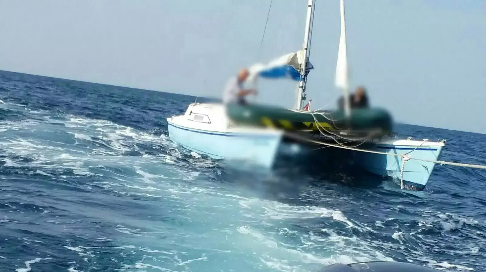 שני הישראלים שנעדרו בדרכם מקפריסין ביאכטה הגיעו לנמל חיפה, 7 בנובמבר 2015 שני הישראלים שנעדרו בדרכם מקפריסין ביאכטה הגיעו לנמל חיפה, 7 בנובמבר 2015