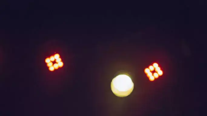 ניל האלסטד, גבע אלון ניל האלסטד, גבע אלון