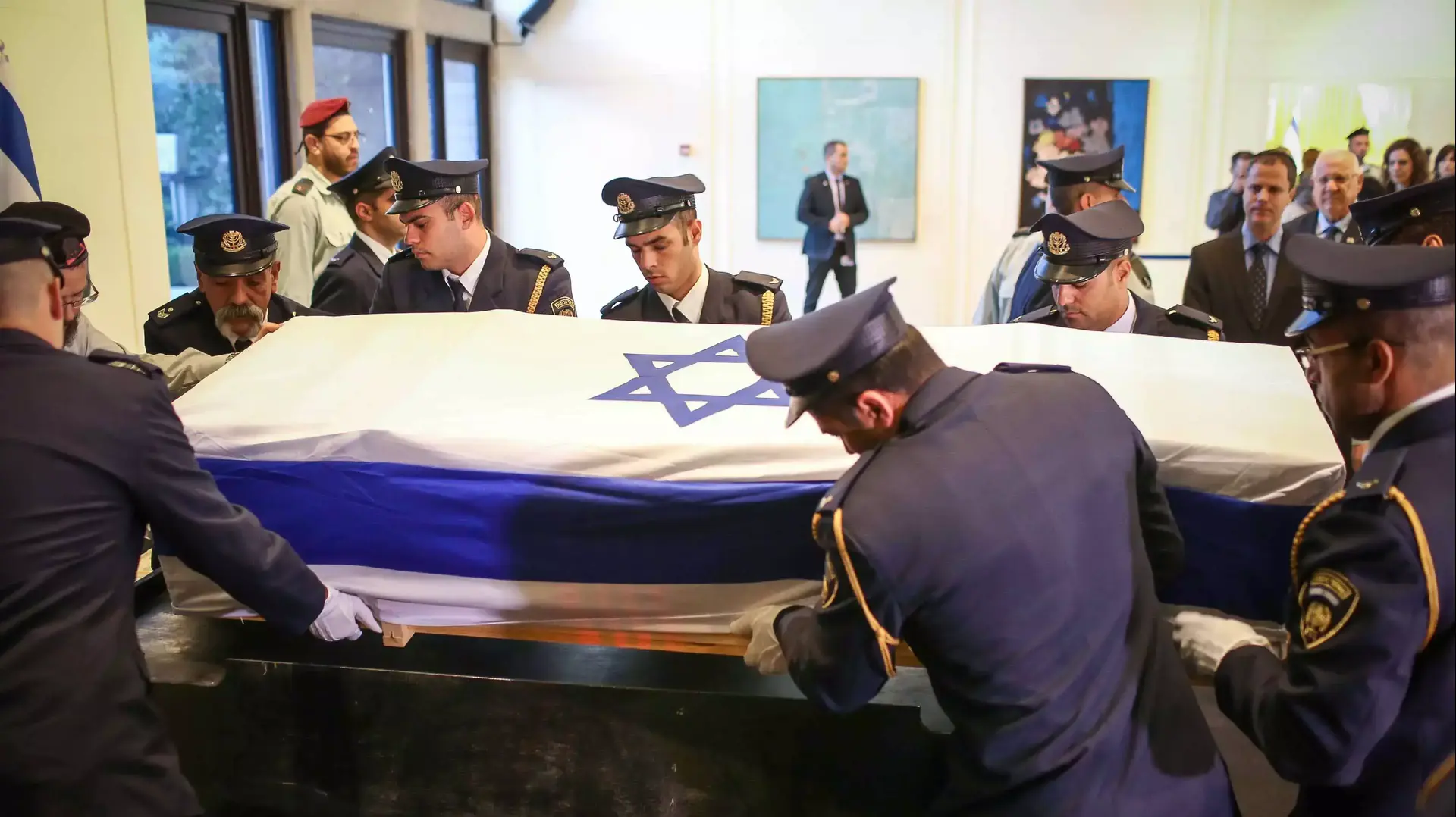 טקס הצבת הארון של הנשיא לשעבר יצחק נבון, בית הנשיא נובמבר 2015 טקס הצבת הארון של הנשיא לשעבר יצחק נבון, בית הנשיא נובמבר 2015
