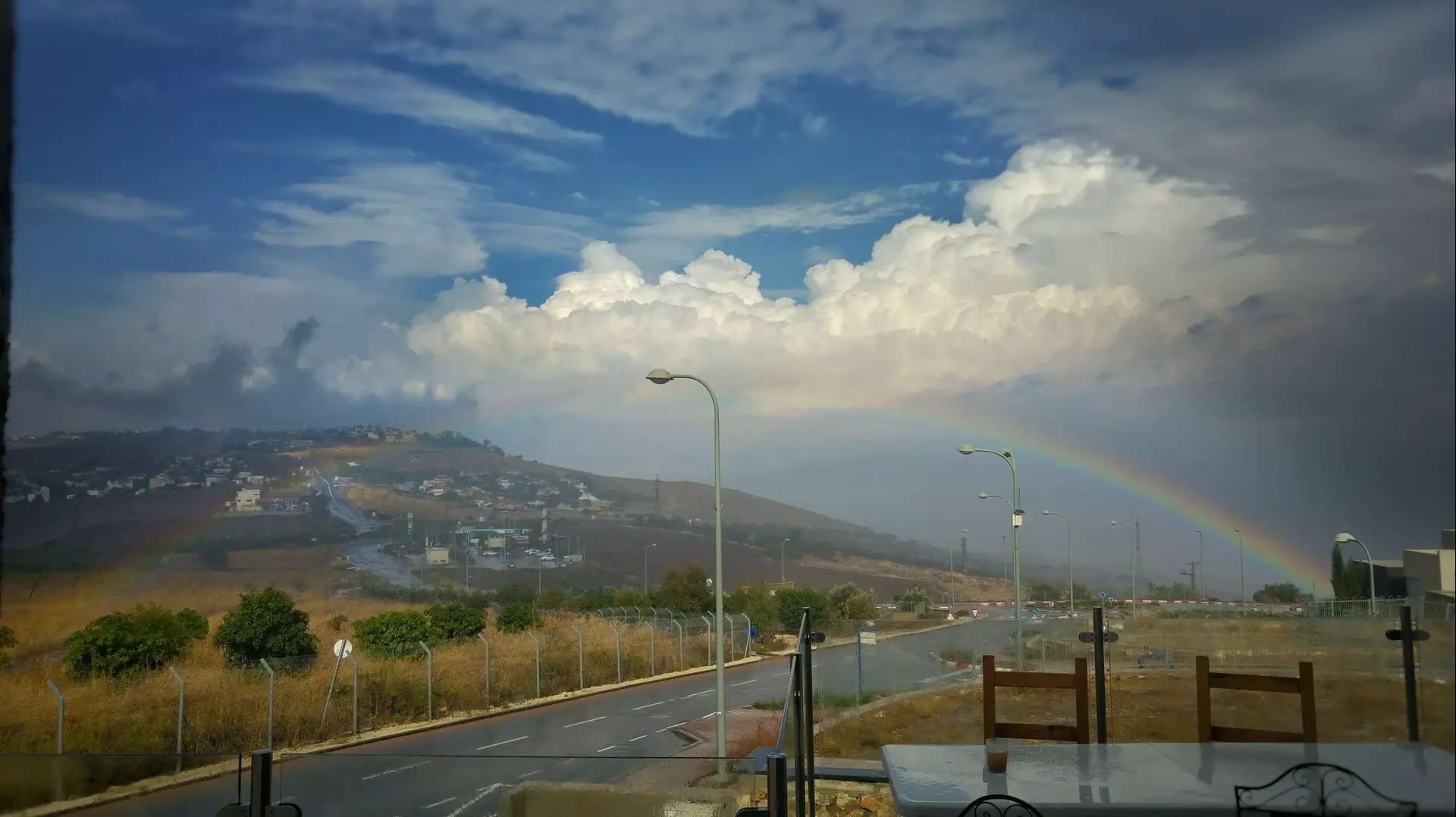 קשת בענן מעל הכינרת בתצפית מכיוון קיבוץ אלומות קשת בענן מעל הכינרת בתצפית מכיוון קיבוץ אלומות