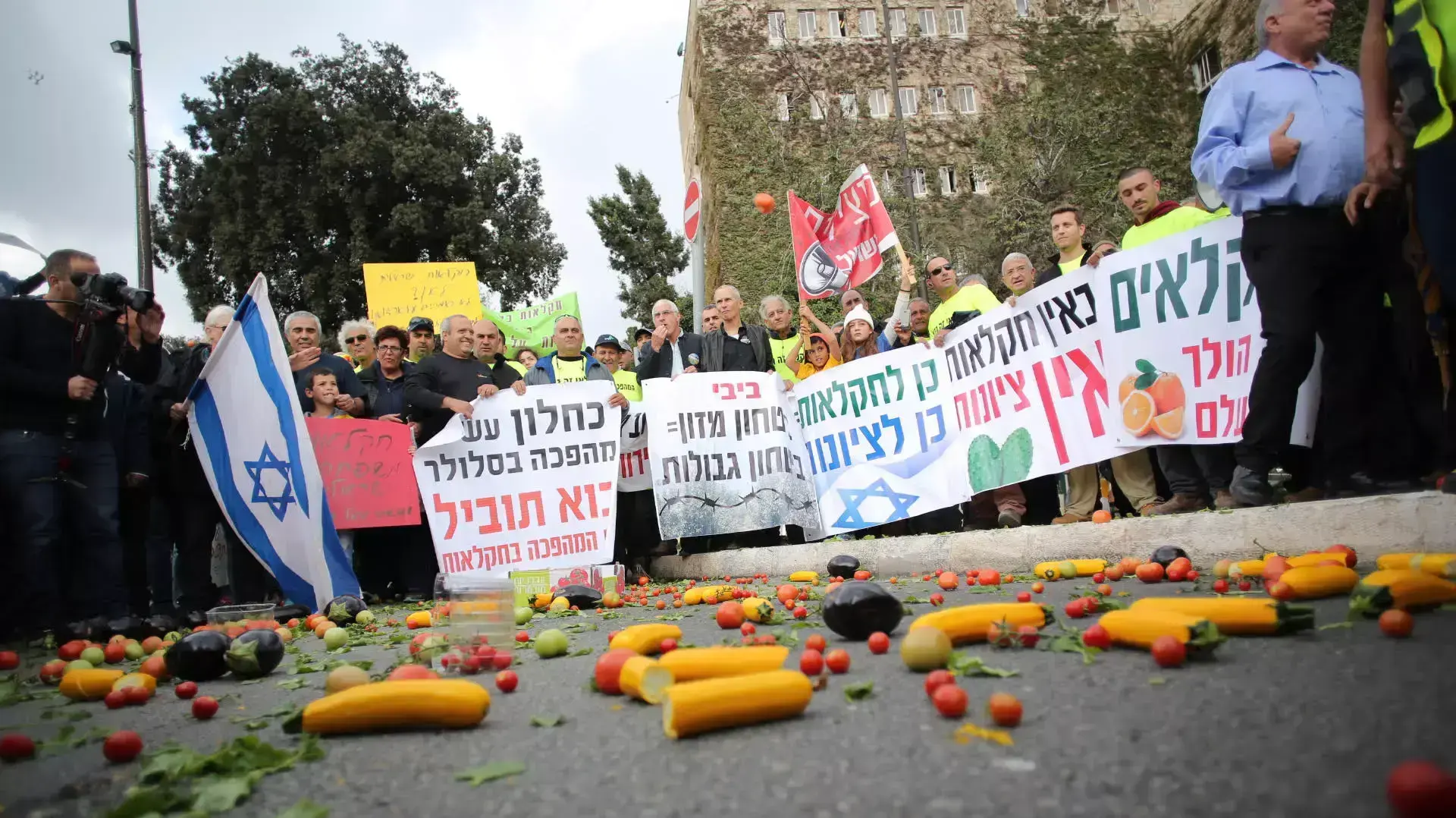 מחאת החקלאים מחוץ לכנסת, 9 בנובמבר 2015