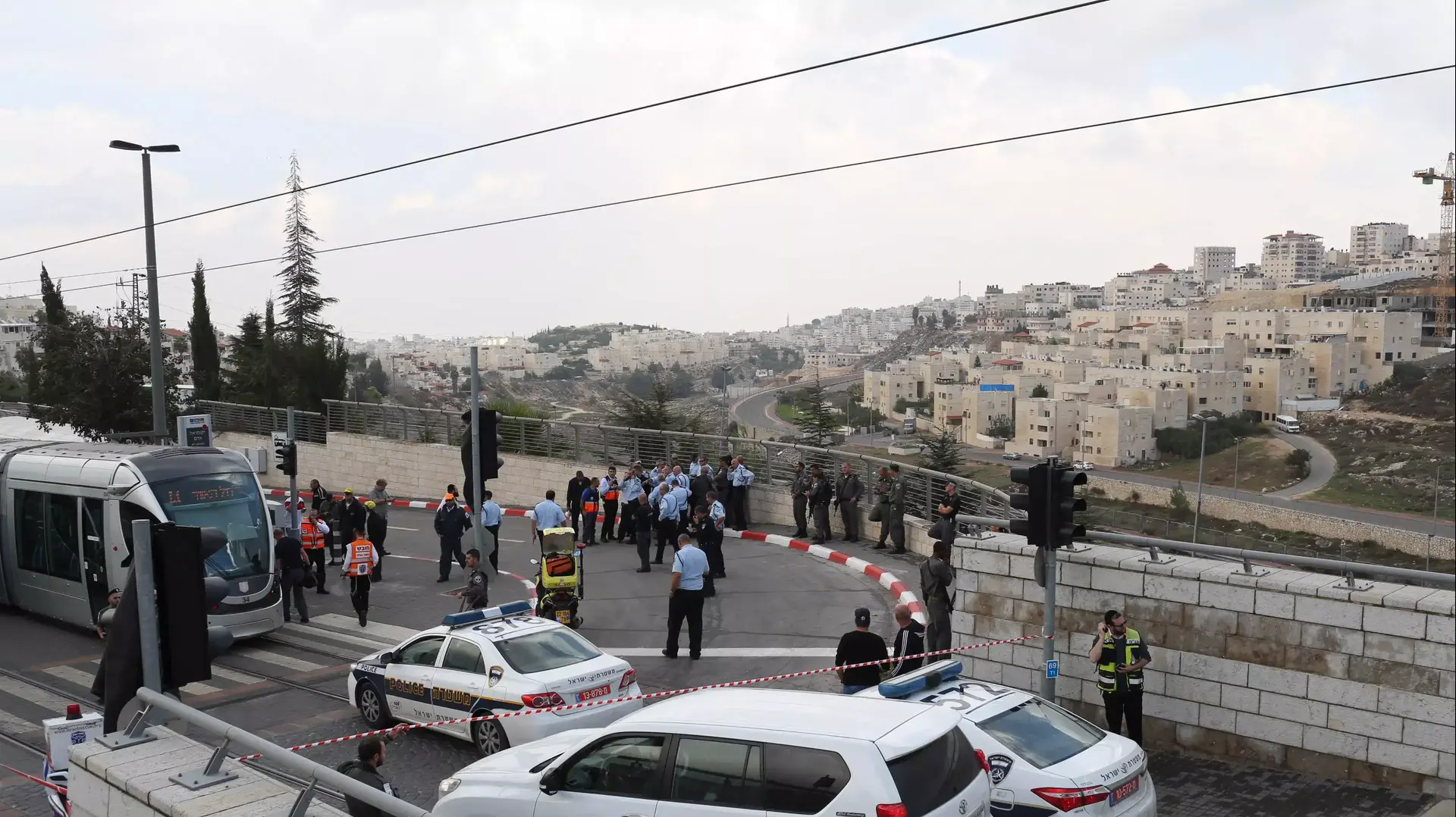 פיגוע דקירה ברכבת הקלה בפסגת זאב פיגוע דקירה ברכבת הקלה בפסגת זאב