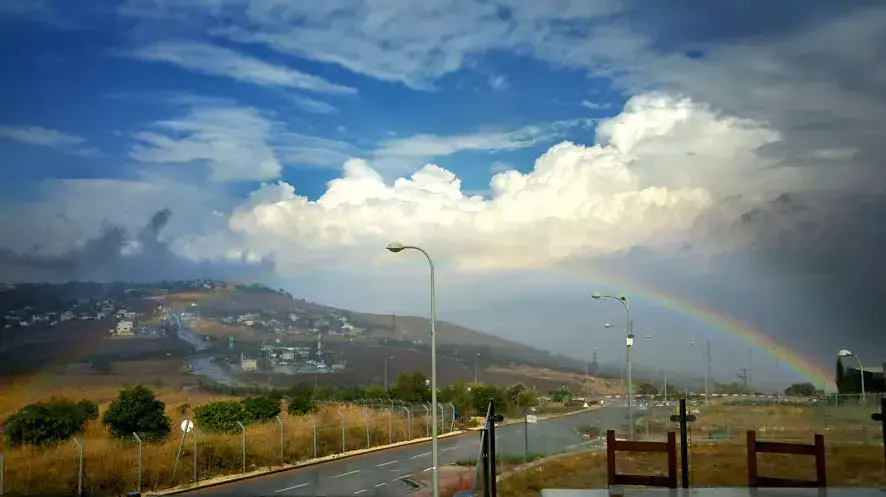 קשת בענן מעל הכינרת בתצפית מכיוון קיבוץ אלומות קשת בענן מעל הכינרת בתצפית מכיוון קיבוץ אלומות