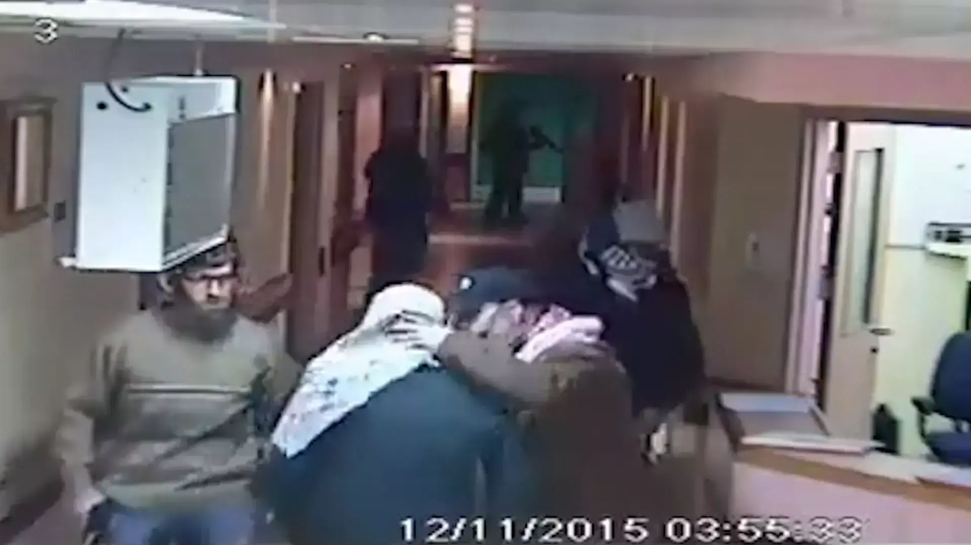 כוח מסתערבים פרץ לבית חולים בחברון ועצר מחבלים, חברון, 11 בנובמבר 2015 כוח מסתערבים פרץ לבית חולים בחברון ועצר מחבלים, חברון, 11 בנובמבר 2015