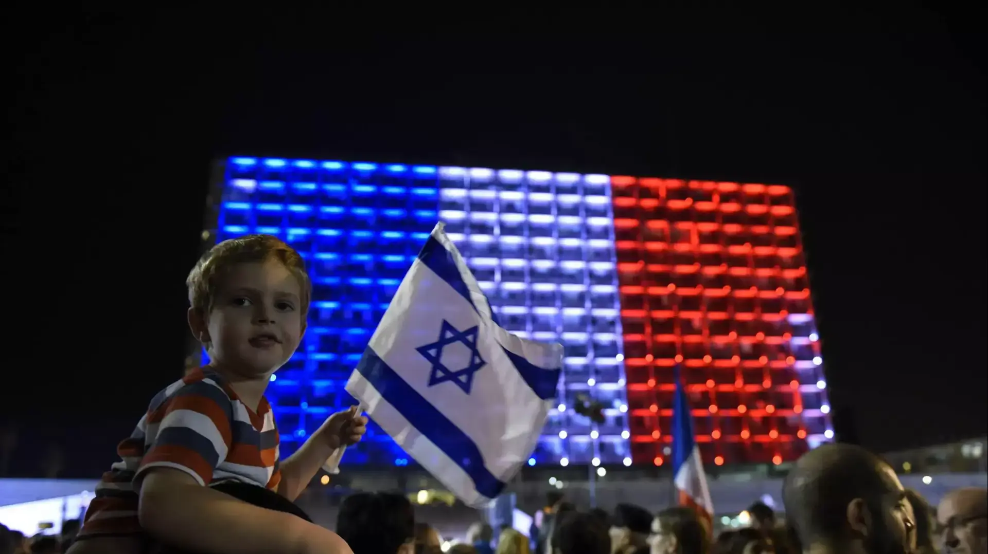 עצרת הזדהות עם צרפת, כיכר רבין. 14 נובמבר 2015