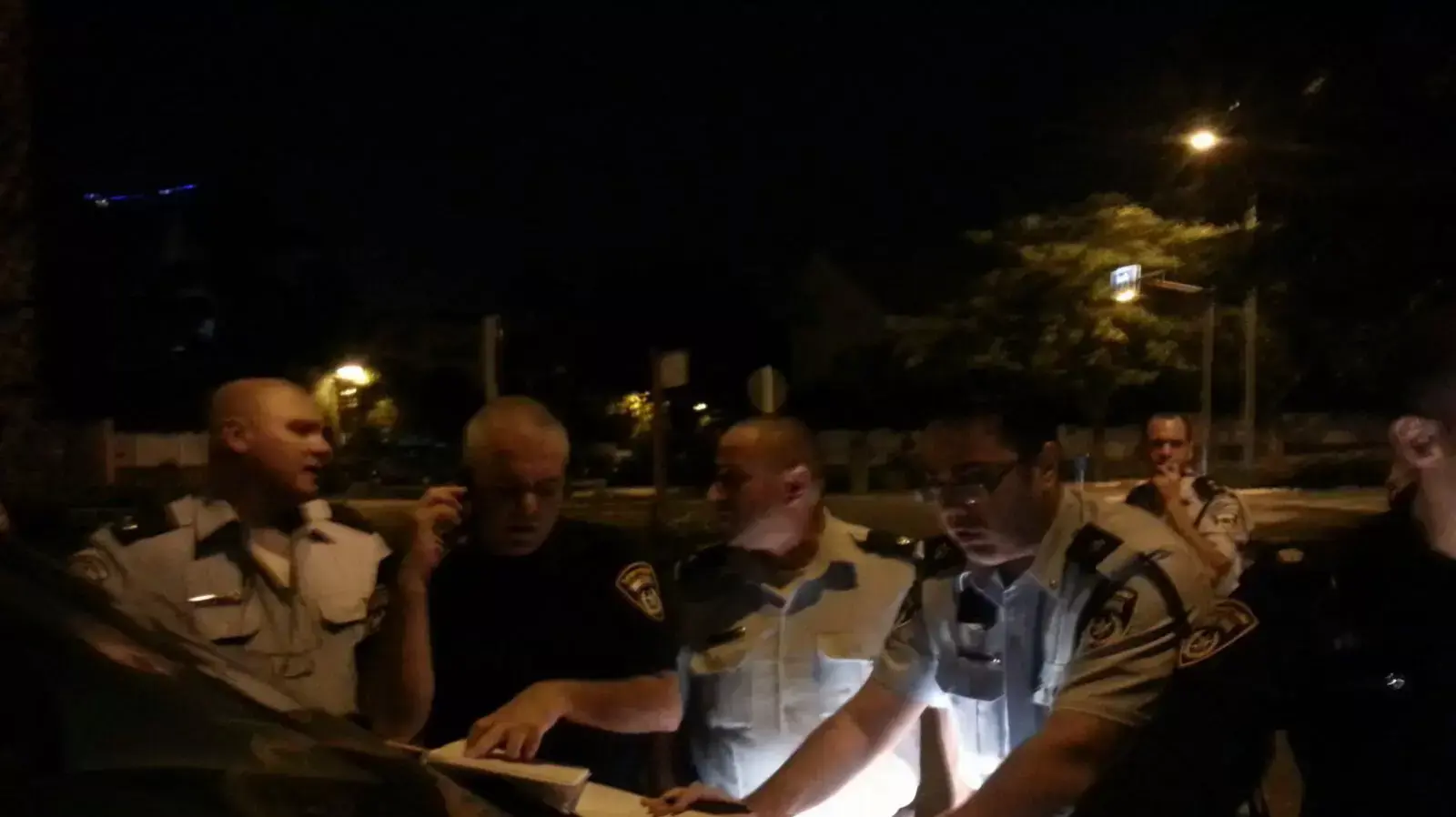 מצוד אחר האסיר הפלילי שנמלט ירון סנקר בראשון לציון 16 נובמבר 2015 מצוד אחר האסיר הפלילי שנמלט ירון סנקר בראשון לציון 16 נובמבר 2015