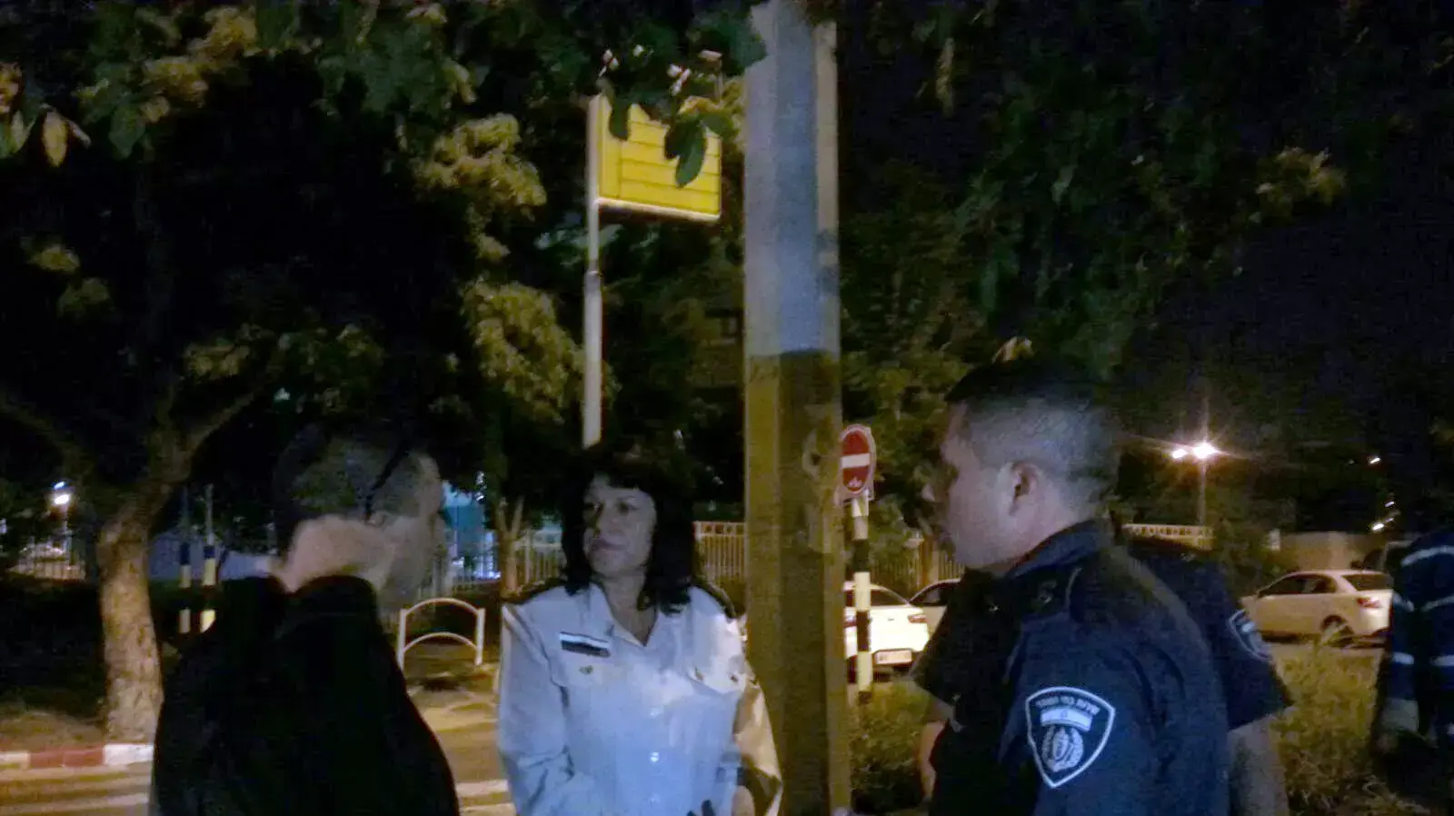 נציבת השב"ס הנכנסת גונדר עופרה קלינגר בסריקות אחר האסיר הנמלט ירון סנקר בראשון לציון נציבת השב"ס הנכנסת גונדר עופרה קלינגר בסריקות אחר האסיר הנמלט ירון סנקר בראשון לציון