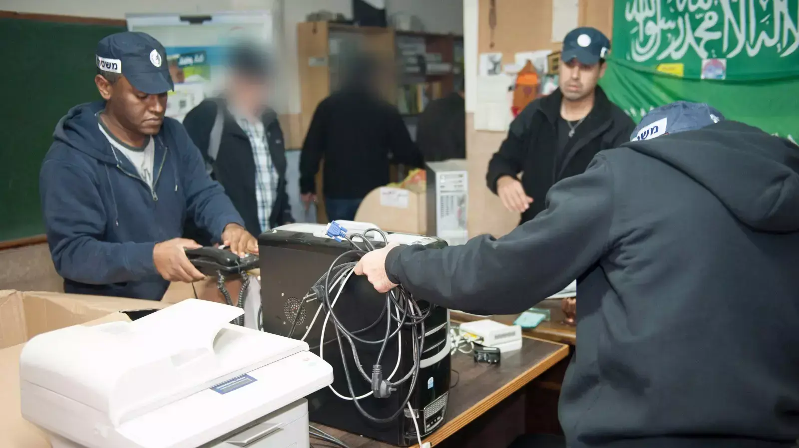 פשיטה של המשטרה על משרדי הפלג הצפוני של התנועה האיסלאמית, נובמבר 2015