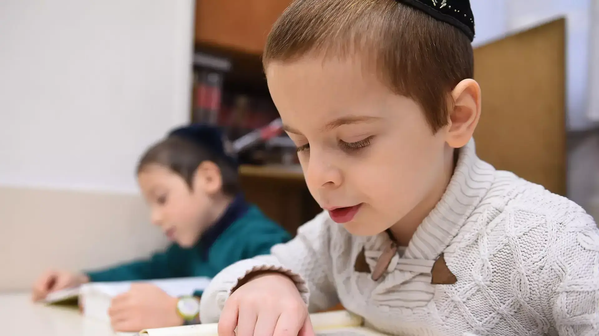 אבטחת בתי כנסת ומוסדות יהודים בפריז, נובמבר 2015 אבטחת בתי כנסת ומוסדות יהודים בפריז, נובמבר 2015