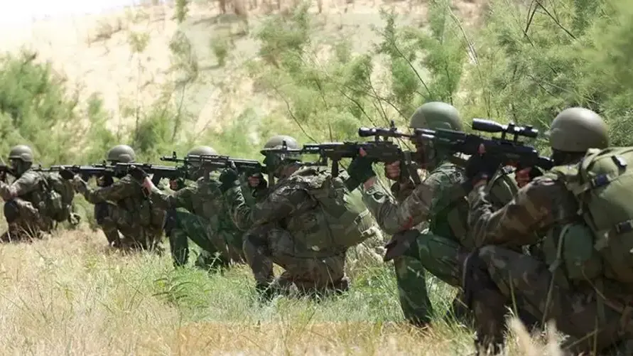 אימון של לוחמי הזרוע הצבאית של חמאס ברצועת עזה אימון של לוחמי הזרוע הצבאית של חמאס ברצועת עזה
