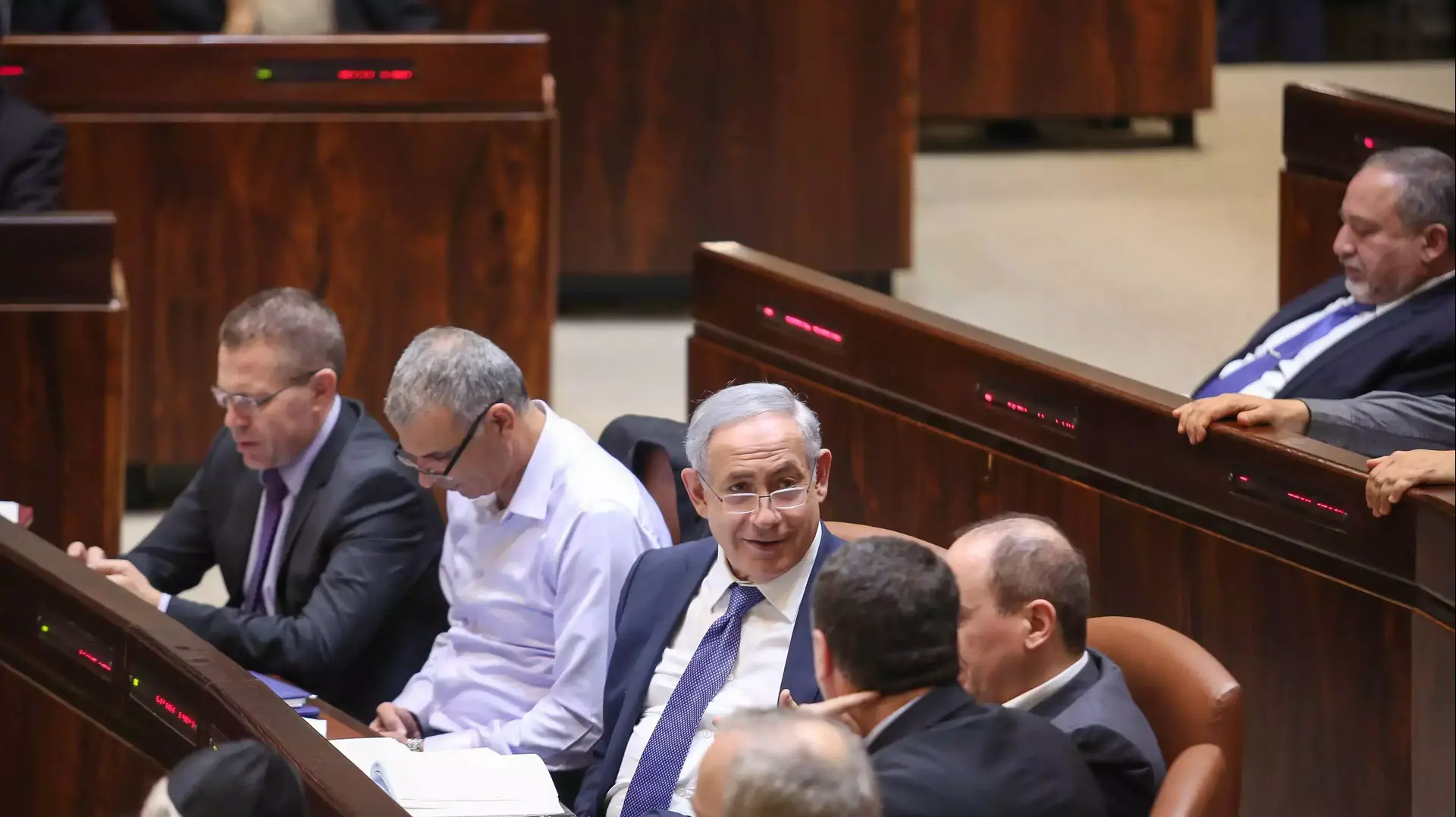 ישיבת הכנסת בהצבעה על חוק תקציב המדינה. נובמבר 2015 ישיבת הכנסת בהצבעה על חוק תקציב המדינה. נובמבר 2015