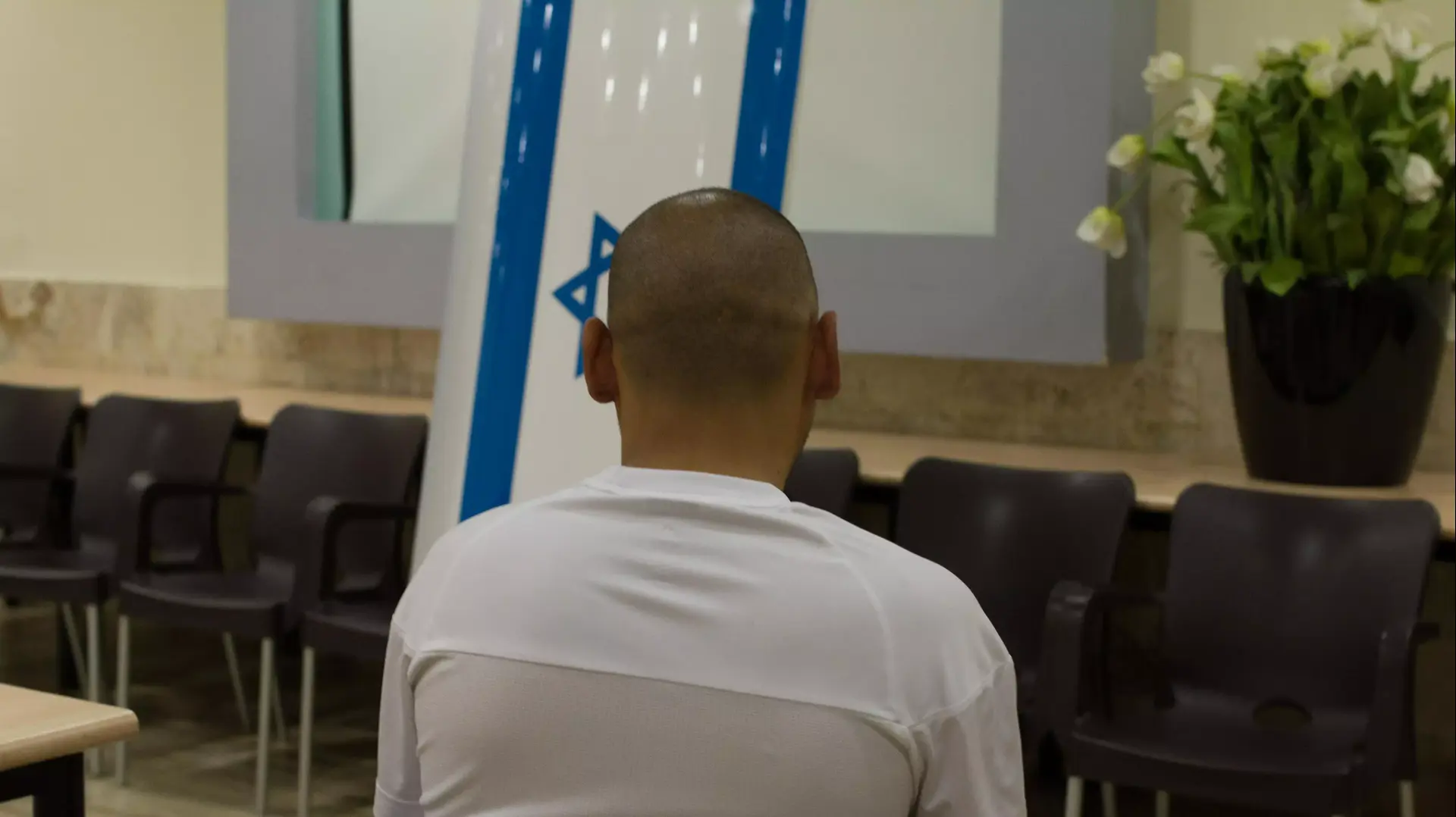 סוכן סמוי מוסלמי הפליל מפרי סדר ומיידי בקבוקי תבערה ואבנים ביפו, 22 בנובמבר 2015 סוכן סמוי מוסלמי הפליל מפרי סדר ומיידי בקבוקי תבערה ואבנים ביפו, 22 בנובמבר 2015