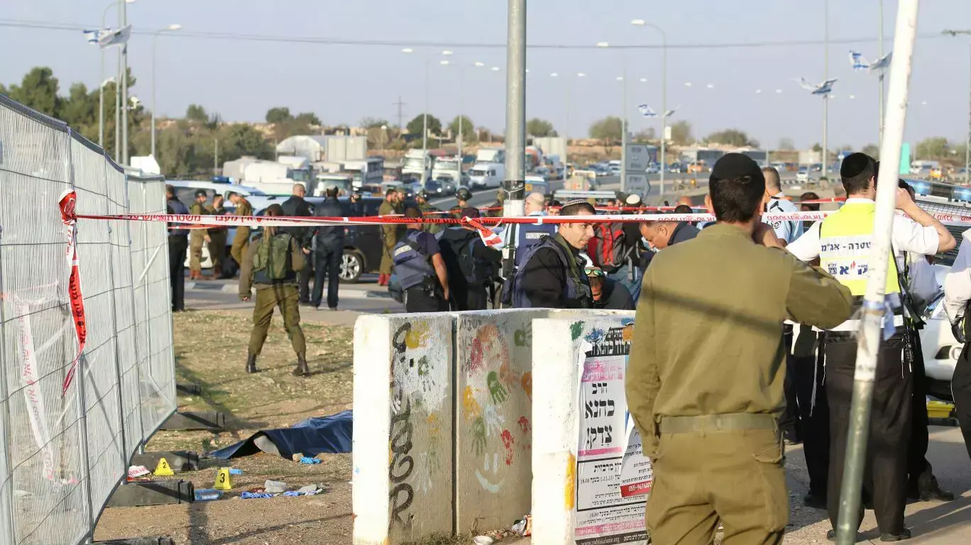פיגוע דקירה בצומת גוש עציון, 22 בנובמבר 2015 פיגוע דקירה בצומת גוש עציון, 22 בנובמבר 2015