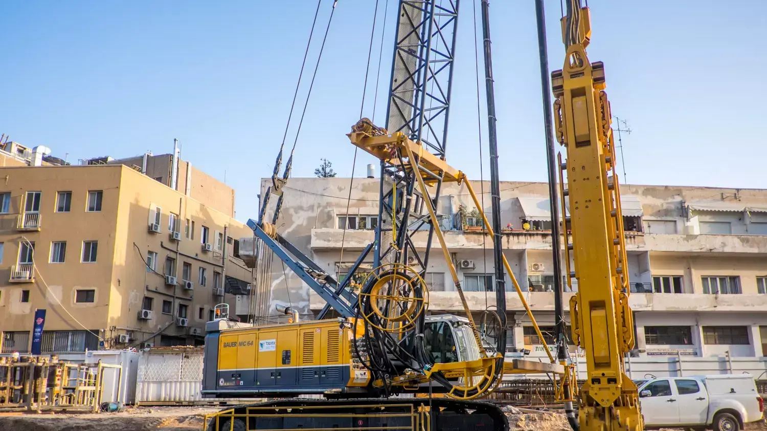 עבודות הרכבת הקלה בתל אביב הופסקו, רחוב אלנבי, 22 בנובמבר 2015 עבודות הרכבת הקלה בתל אביב הופסקו, רחוב אלנבי, 22 בנובמבר 2015