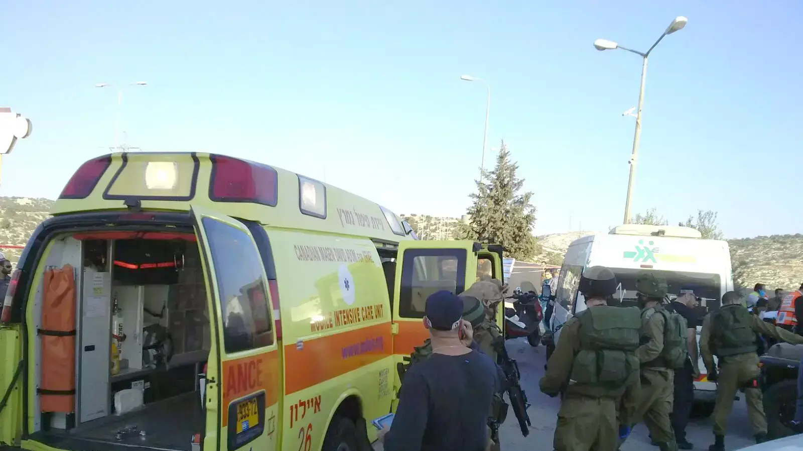 פיגוע דקירה בכביש 443, 23 בנובמבר 2015 פיגוע דקירה בכביש 443, 23 בנובמבר 2015