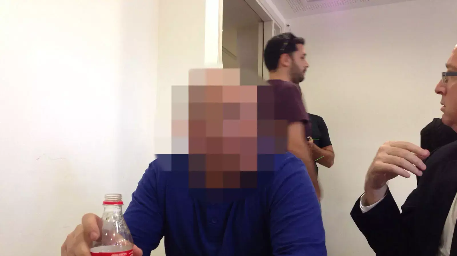הסנ"צ החשוד במרמה והפרת אמונים, בימ"ש השלום תל אביב, 25 בנובמבר 2015 הסנ"צ החשוד במרמה והפרת אמונים, בימ"ש השלום תל אביב, 25 בנובמבר 2015