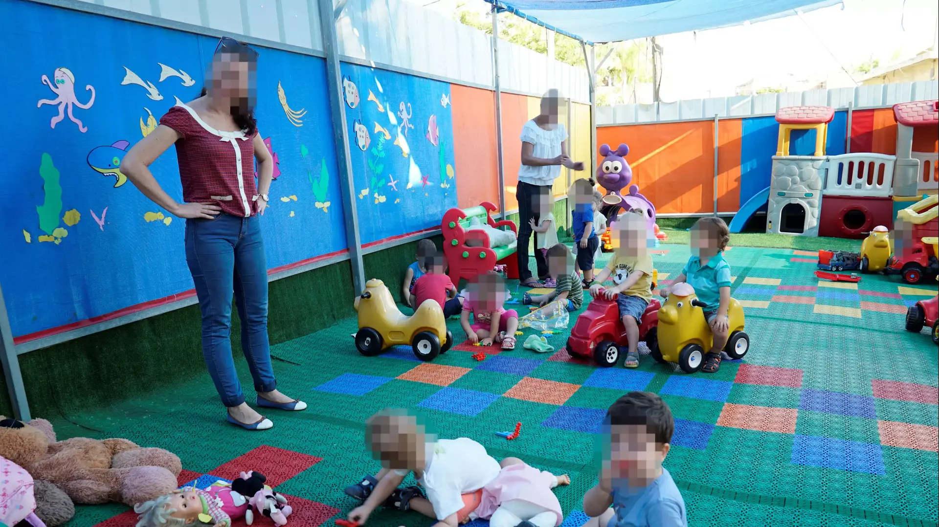 גן אגדה, קריית אתא, ביום הראשון לפתיחת שנת הלימודים. 1 בספטמבר 2015 גן אגדה, קריית אתא, ביום הראשון לפתיחת שנת הלימודים. 1 בספטמבר 2015