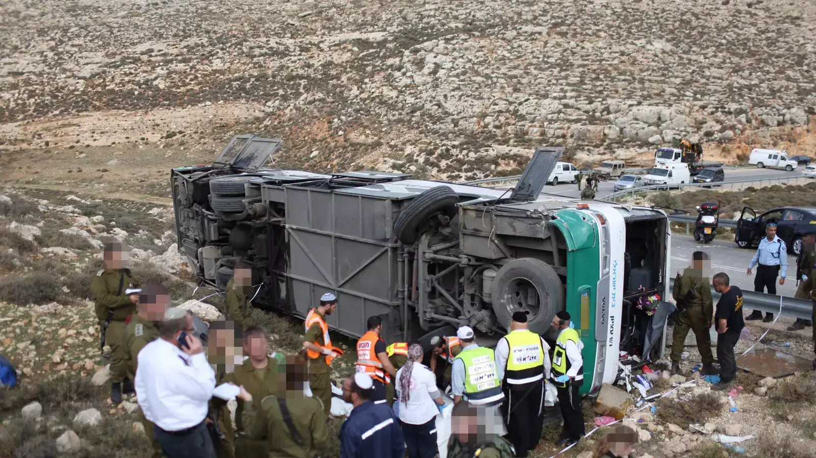 אוטובוס התהפך סמוך לכוכב השחר, 26 בנובמבר 2015 אוטובוס התהפך סמוך לכוכב השחר, 26 בנובמבר 2015