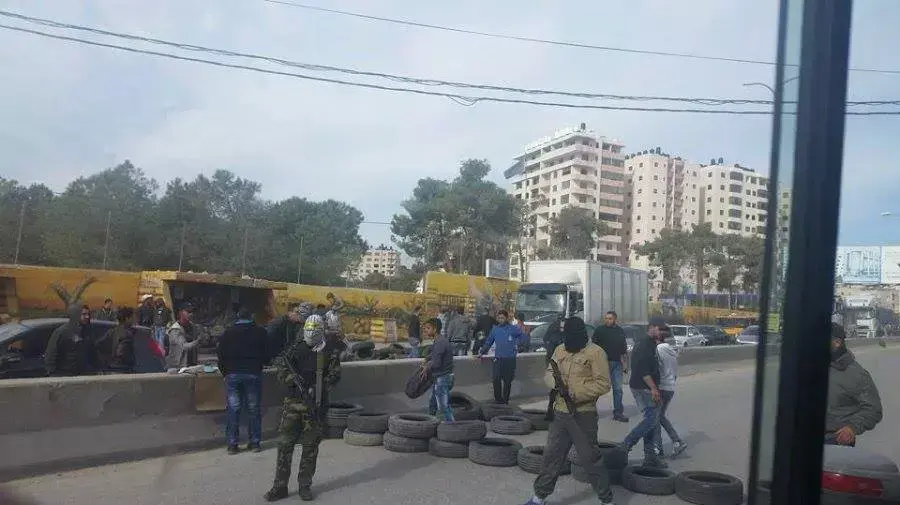 הפגנות בקלנדיה להשבת גופת מחבלת 26/11 הפגנות בקלנדיה להשבת גופת מחבלת 26/11