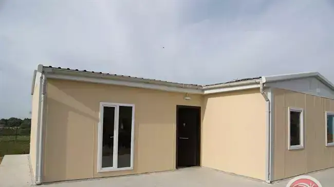 חנוכת קראווילה לפלסטינים שאיבדו את ביתם ב"צוק איתן" 26/11 חנוכת קראווילה לפלסטינים שאיבדו את ביתם ב"צוק איתן" 26/11
