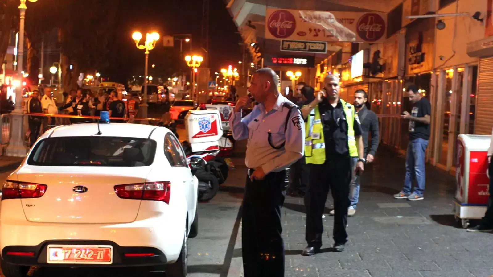 פיגוע דקירה בסמוך לתחנה המרכזית בנהריה. 27 בנובמבר 2015.