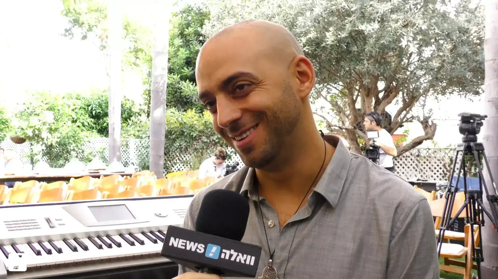 ריאיון עם עידן רייכל לקראת צאת אלבומו "היד החמה" ריאיון עם עידן רייכל לקראת צאת אלבומו "היד החמה"