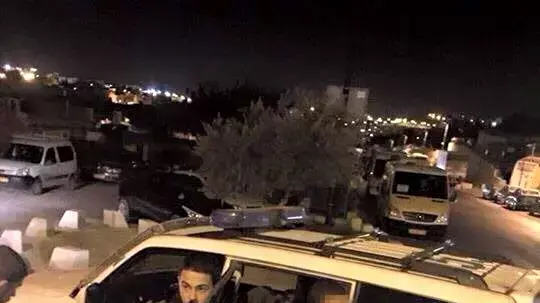 מעצר צעיר פלסטיני במהלך עימותים בסילוואן. נובמבר 2015 מעצר צעיר פלסטיני במהלך עימותים בסילוואן. נובמבר 2015
