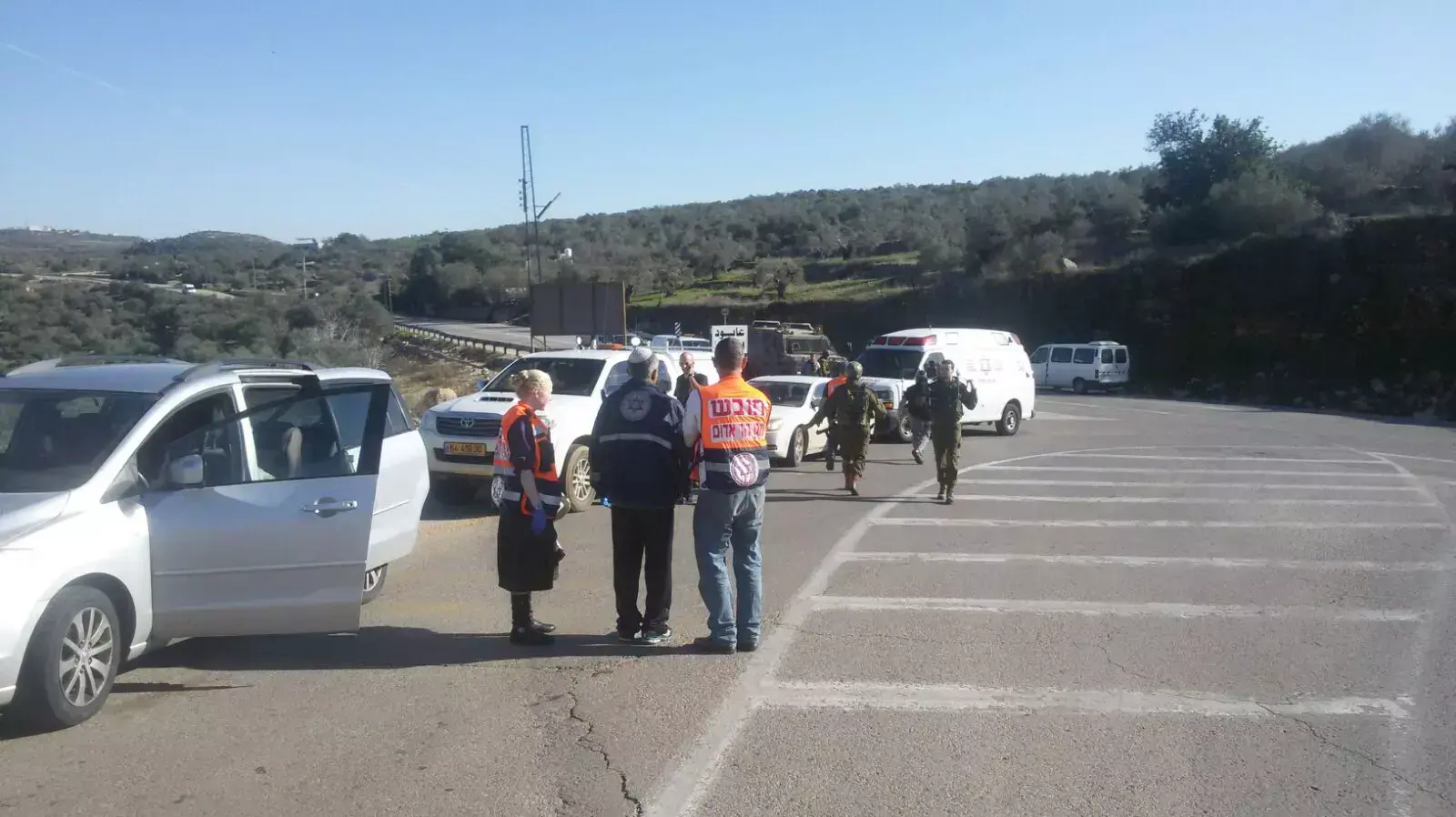 פיגוע דקירה בסמוך לנווה צוף שבבנימין, 04 בדצמבר 2015 פיגוע דקירה בסמוך לנווה צוף שבבנימין, 04 בדצמבר 2015