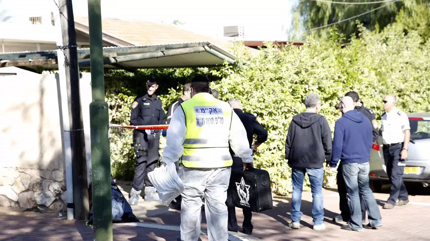 זירת הרצח ברמת השרון, 9 בדצמבר 2015 זירת הרצח ברמת השרון, 9 בדצמבר 2015