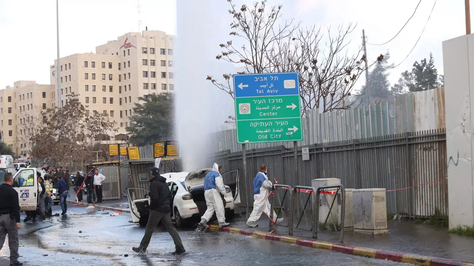 זירת הפיגוע סמוך לגשר המיתרים, ירושלים. 14 בדצמבר 2015