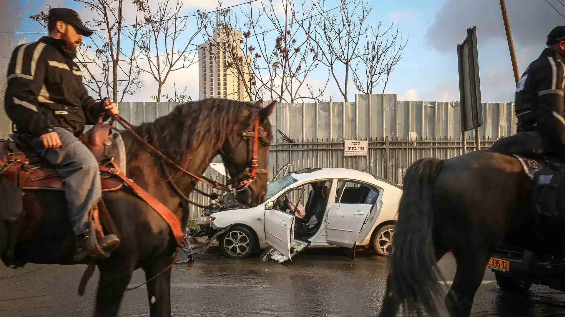 זירת פיגוע הדריסה סמוך לגשר המיתרים. ירושלים. 14 בדצמבר 2015 זירת פיגוע הדריסה סמוך לגשר המיתרים. ירושלים. 14 בדצמבר 2015