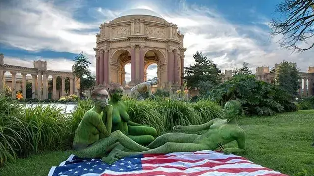 Bodypaintings by Trina Merry