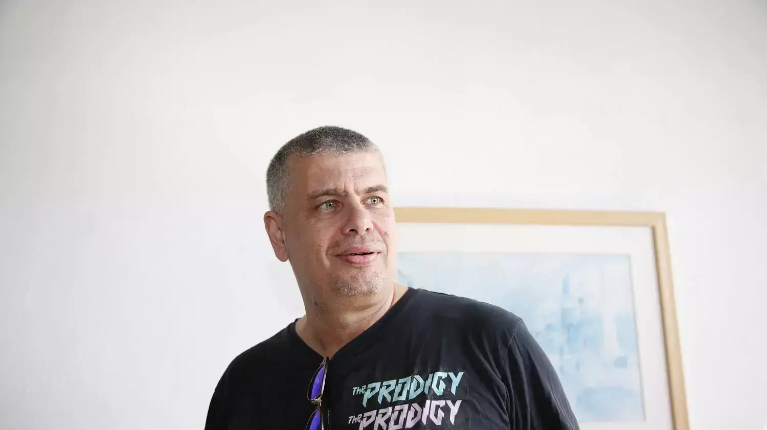 רפי רותם המואשם בהעלבת עובד ציבור, בימ"ש השלום תל אביב. 15 בדצמבר 2015 רפי רותם המואשם בהעלבת עובד ציבור, בימ"ש השלום תל אביב. 15 בדצמבר 2015