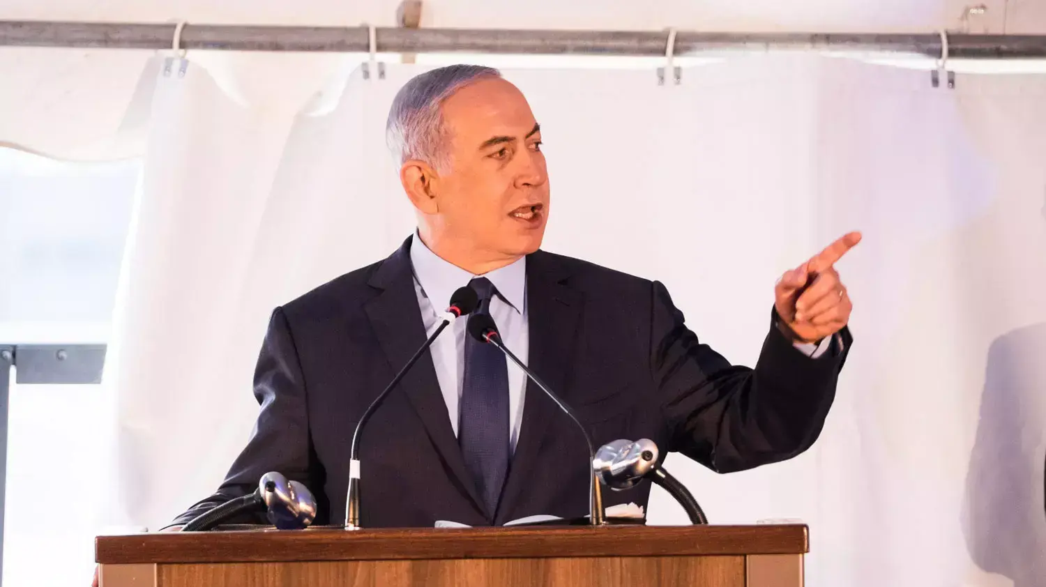 טקס חתימת מתווה הגז בנאות חובב נתניהו ושטייניץ טקס חתימת מתווה הגז בנאות חובב נתניהו ושטייניץ