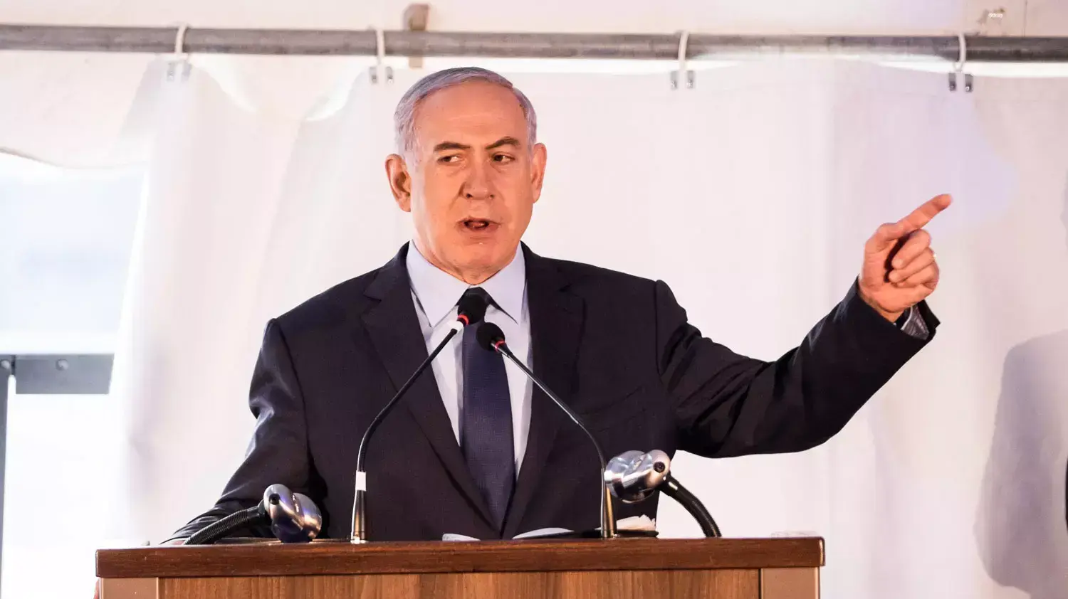 טקס חתימת מתווה הגז בנאות חובב נתניהו ושטייניץ טקס חתימת מתווה הגז בנאות חובב נתניהו ושטייניץ