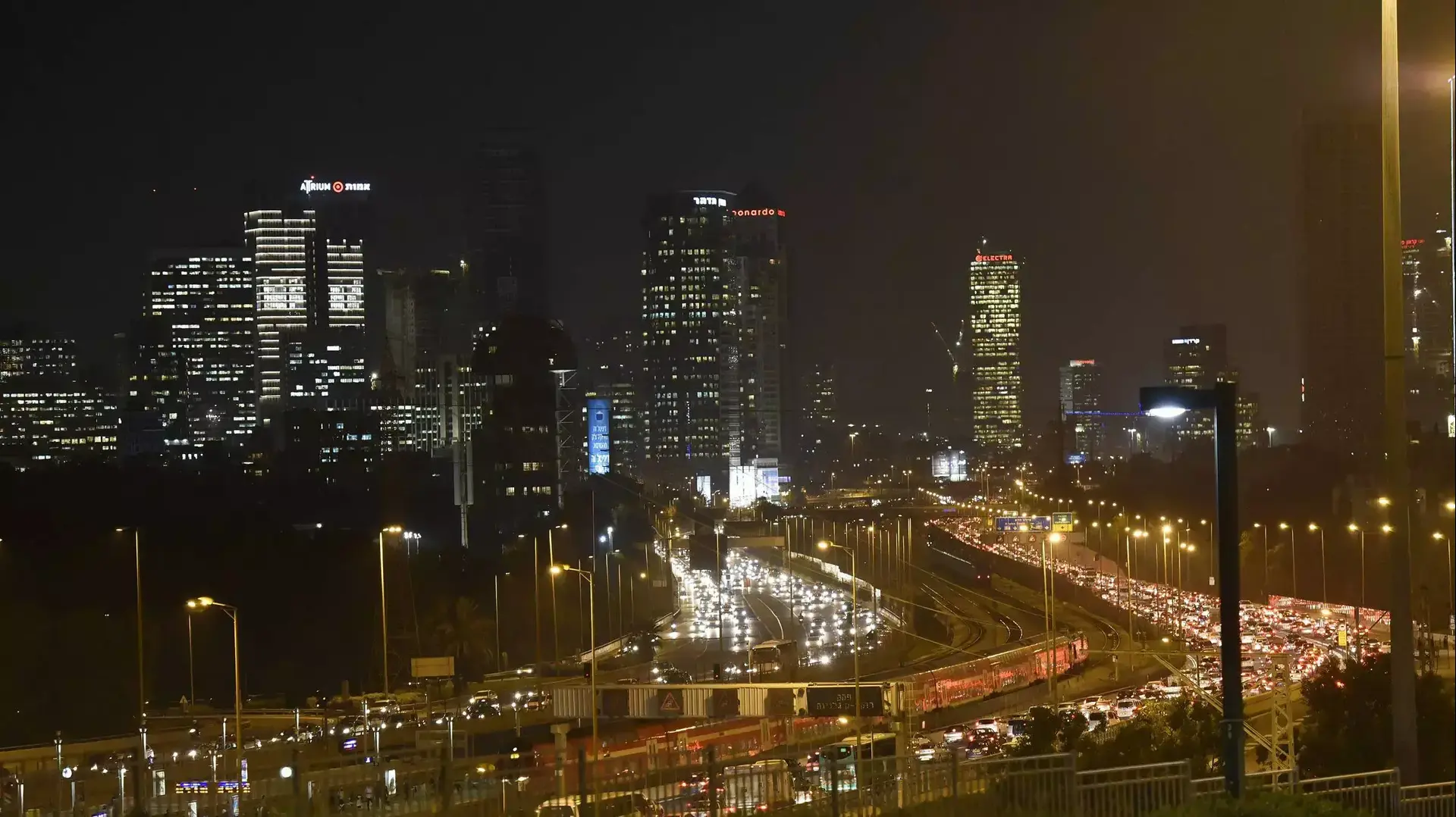 תל אביב, 21 בדצמבר 2015 תל אביב, 21 בדצמבר 2015