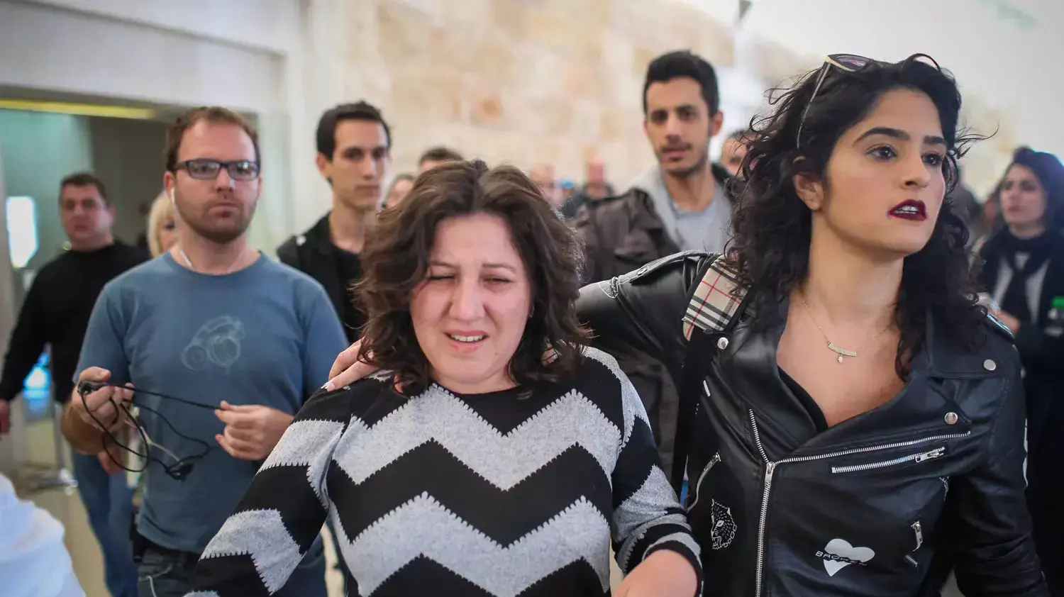 אולגה זדורוב, אשתו של רומן זדורוב, בימ"ש העליון. 23 בדצמבר 2015 אולגה זדורוב, אשתו של רומן זדורוב, בימ"ש העליון. 23 בדצמבר 2015