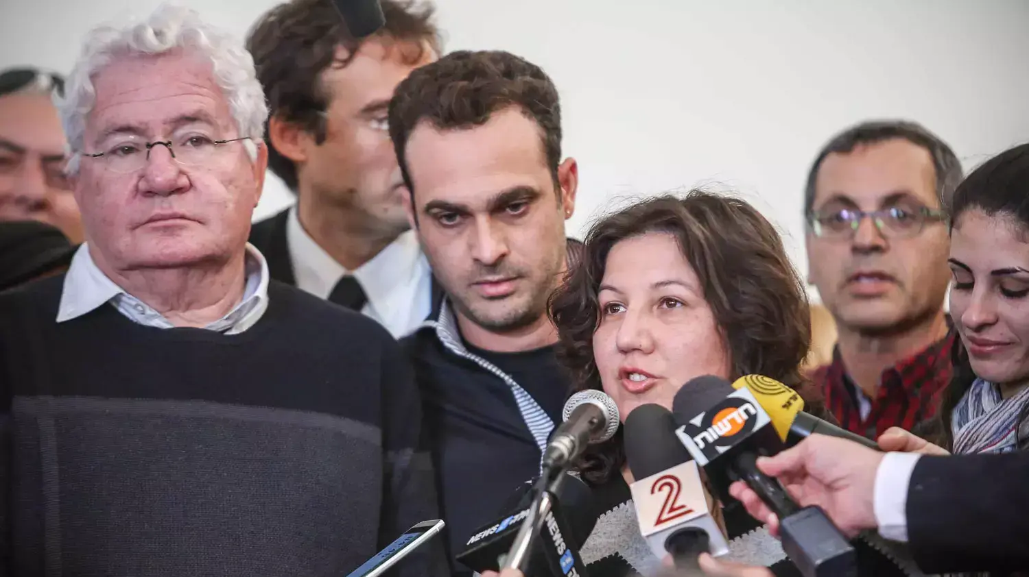 אולגה זדורוב, אשתו של רומן זדורוב, בימ"ש העליון. 23 בדצמבר 2015 אולגה זדורוב, אשתו של רומן זדורוב, בימ"ש העליון. 23 בדצמבר 2015