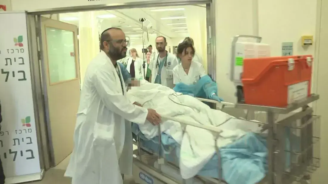 פצועים מהפיגוע באריאל בבלינסון פצועים מהפיגוע באריאל בבלינסון