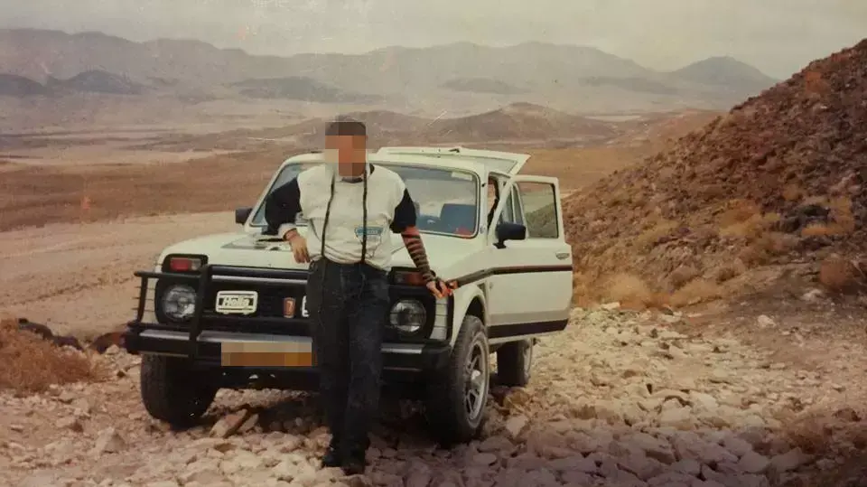עזרא "לנדרובר"