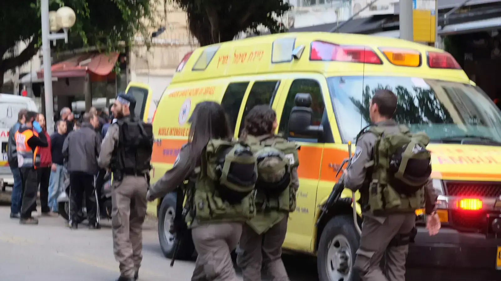זירת אירוע ירי בתל אביב, 1 בינואר 2015 זירת אירוע ירי בתל אביב, 1 בינואר 2015