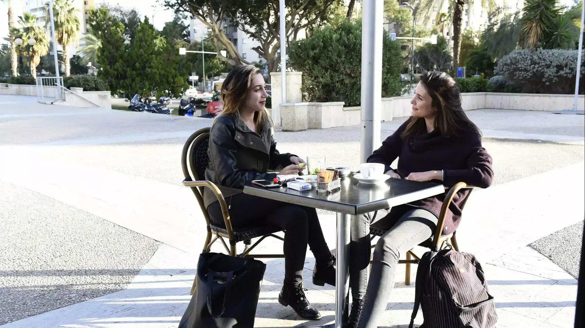 רמת אביב חוזרת לשיגרה אחרי הפיגוע בדיזינגוף רמת אביב חוזרת לשיגרה אחרי הפיגוע בדיזינגוף