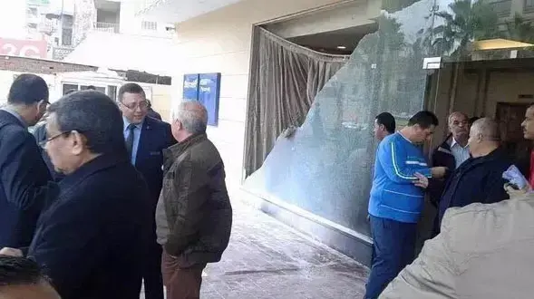 ירי לעבר אוטובוס תיירים מחוץ למלון בקהיר, מצרים. 7 בינואר 2016