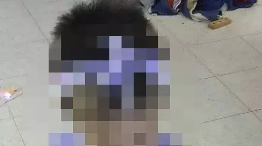 ילדה טרנסית בת 4 ילדה טרנסית בת 4