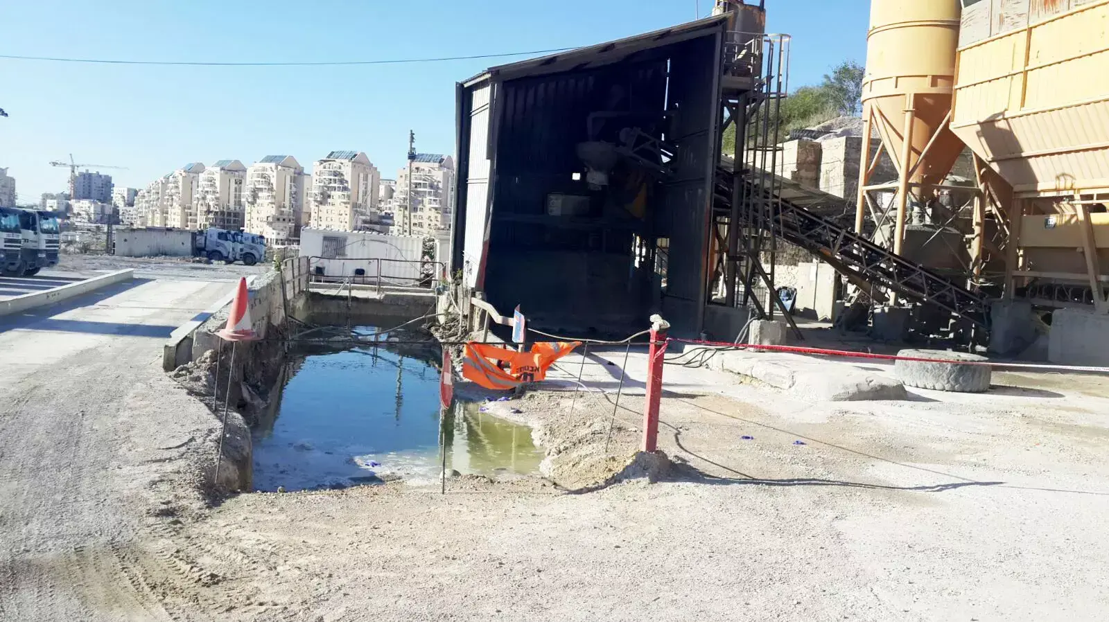 פעוט בן שנה וחצי טבע למוות במאגר מים בכניסה למודיעין עילית