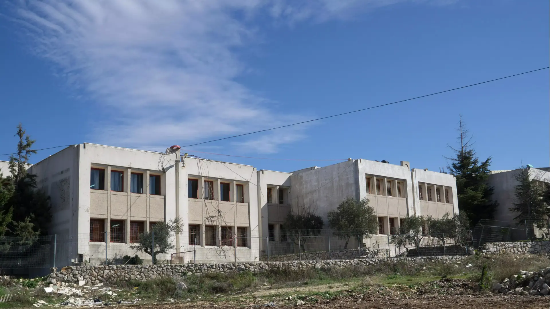 בית הספר תיכון בית ג'ן. ינואר 2016 בית הספר תיכון בית ג'ן. ינואר 2016