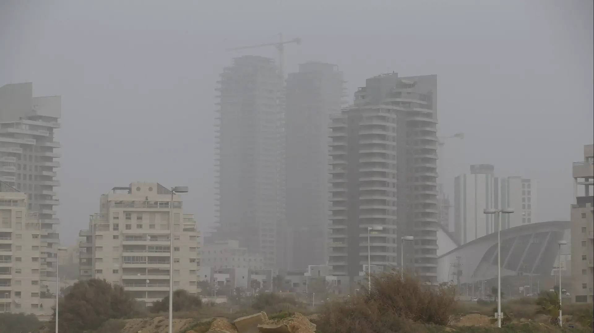 אובך באשדוד. 18 בינואר 2016 אובך באשדוד. 18 בינואר 2016