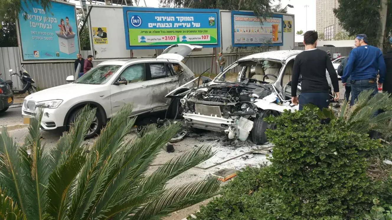 תמונות מזירת הפיצוץ בתל אביב היום 19 ינואר 2016 תמונות מזירת הפיצוץ בתל אביב היום 19 ינואר 2016